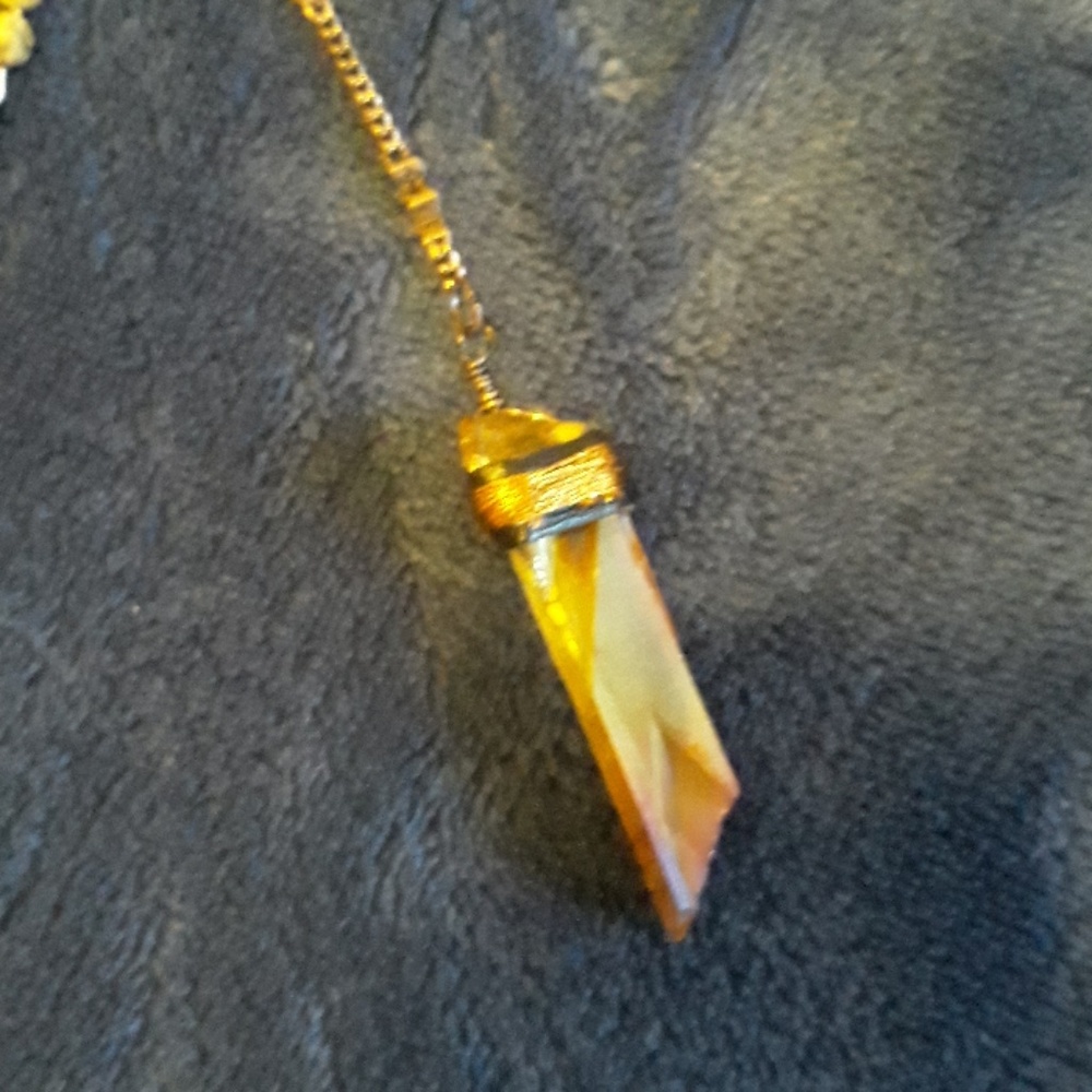 Neckles - Picture 2 of 4